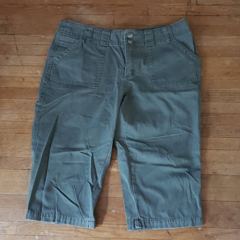Cropped Pants/Shorts